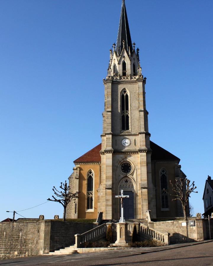 Le Vieux Presbytere Confracourt エクステリア 写真